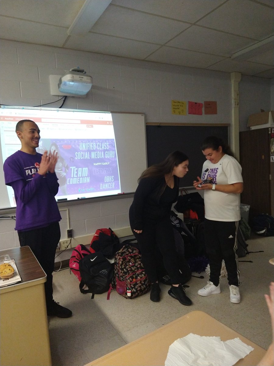 What does OB Unify Generation do when your birthday is in the summer???? We celebrate your HALF birthday 🎊🎉🎂 Happy half birthday Amanda💕 <a href="/MsCinOB/">Ms. C</a> @lewickik <a href="/SONewJersey/">Special Olympics NJ</a> <a href="/FazioSally/">Mrs. Fazio 💜</a>