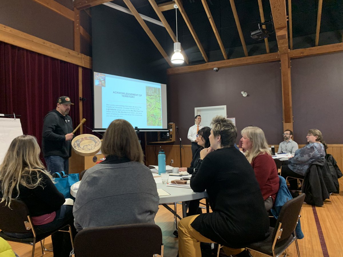 CRSD72's tweet photo. #CRSD72 is proud to be hosting the first regional Equity in Action mtg today w/ reps from @sd68bc @SD69Qualicum @ComoxValleySD71 @PacificRimSD70 @sd47_board @SchoolDist85 &amp; Vancouver Island West School District 84 https://t.co/lRdzaKddFX
