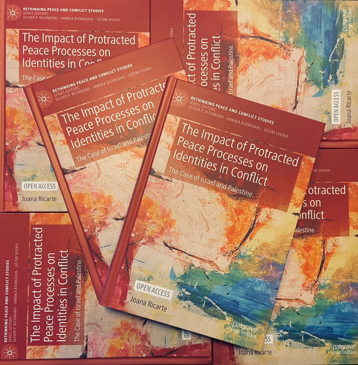 Thrilled to finally see in person the printed copies of my book! 

#openaccess #palgrave #palestine #israel #peaceprocess #peacestudies #dehumanization #reconciliation #protractedconflict