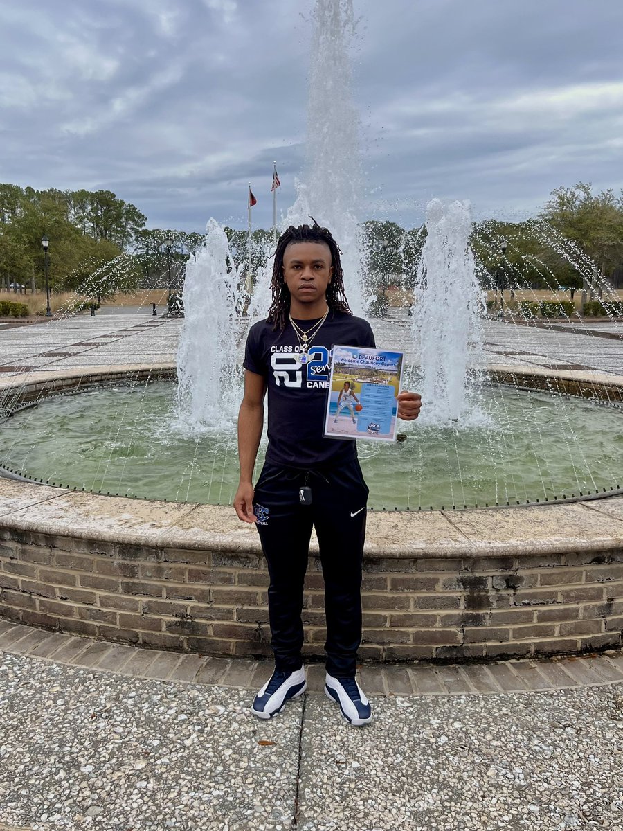 ChaunceyCapers's tweet photo. after a great talk and visit with @Coach_RonFudala i am humbled and blessed to receive my first official offer from @USCBMBB Thank you Coach!! https://t.co/lmCn9HPp5o