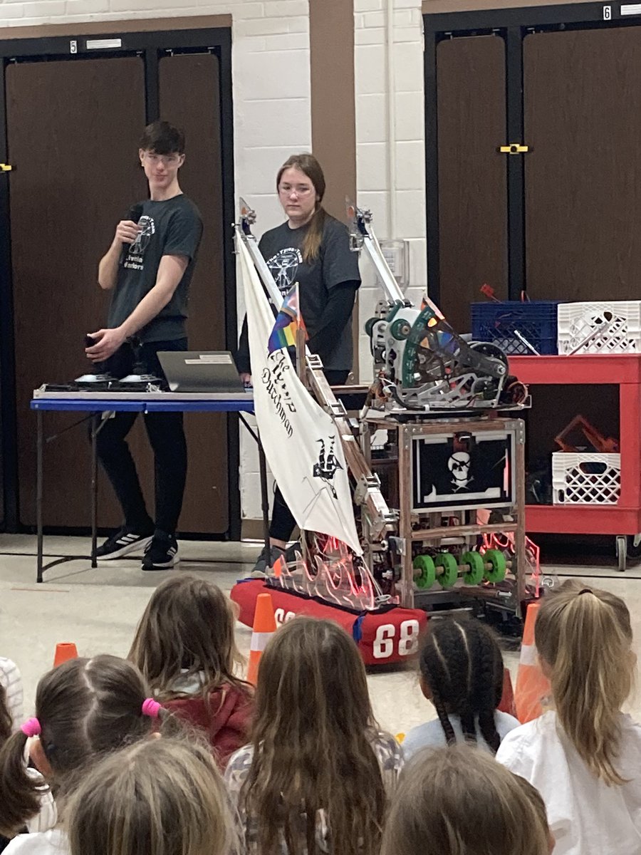 Thank you <a href="/LivoniaWarriors/">Livonia Warriors</a> for sharing your awesome robots 🤖 with us! We loved seeing Turbulence ✈️ and The Flying Dutchman 🚢 ! Lots of firsties today told me they want to be in the Warrior Robotics Team when they are older!!! We have some future engineers!!