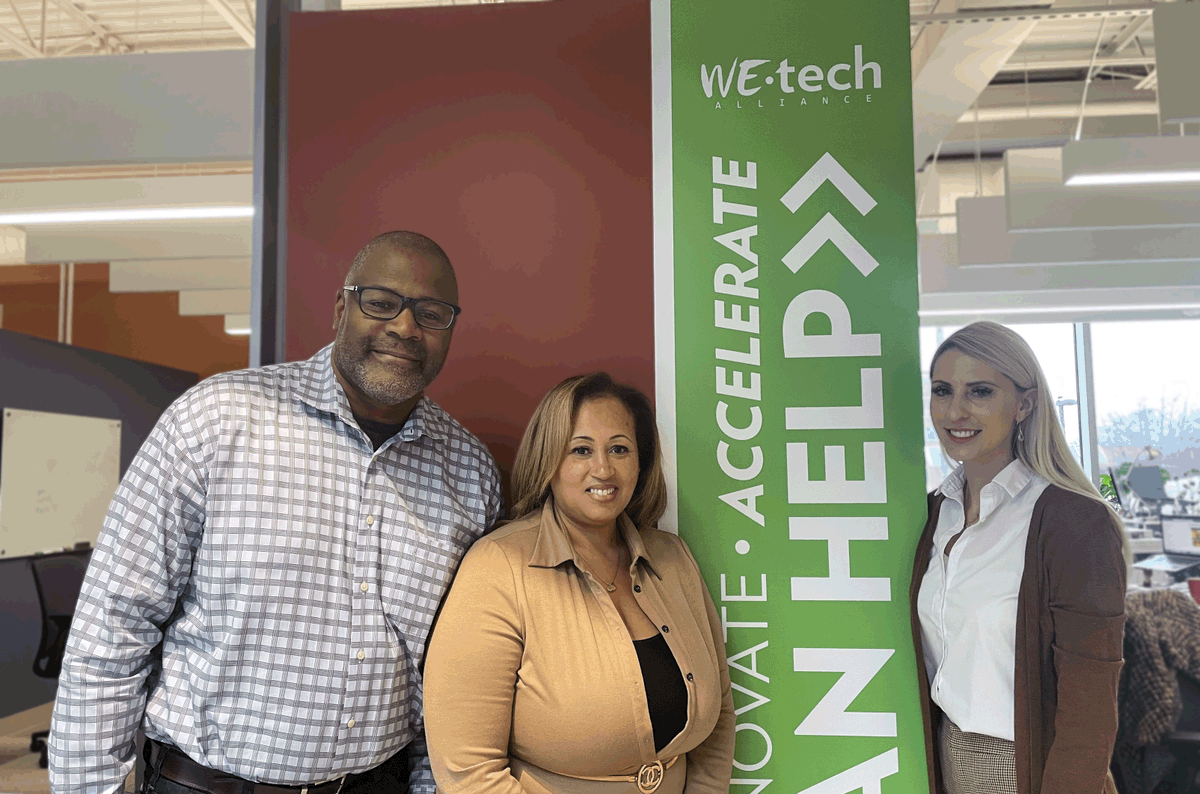 Exciting things to come in #YQG & #CKONT! Today, @nikkiclarke2020 visited @UofW_EPICentre to learn more about @CDNBlackChamber program offerings, membership & collabs between @WEtechAlliance & @EmpowermentSqd 🙌 Learn more: blackchamber.ca