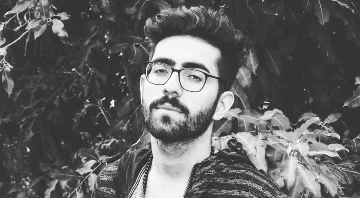 HassanRonaghi's tweet image. #رضا_عسکری_سروش از ۱۸ مهر بازداشته، بدون یک روز مرخصی!  
 حکمش ۴ سال زندان تعزیری است
‌
صدای رضا باشیم

#مهسا_امینی