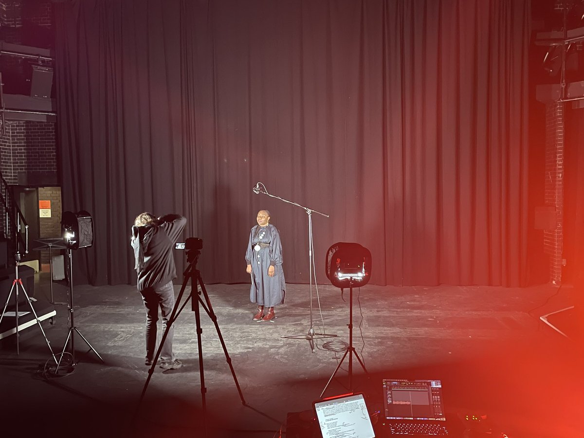 Nineteenth Circle tweet media