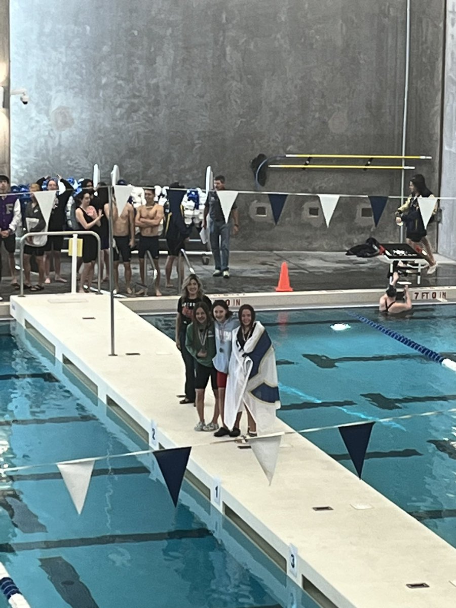 Nchacon12000's tweet photo. Good luck to @MontwoodHS @Montwoodswim TEAM!! Congratulations to Siena on her great performance!!! https://t.co/1gJr4QP2jq