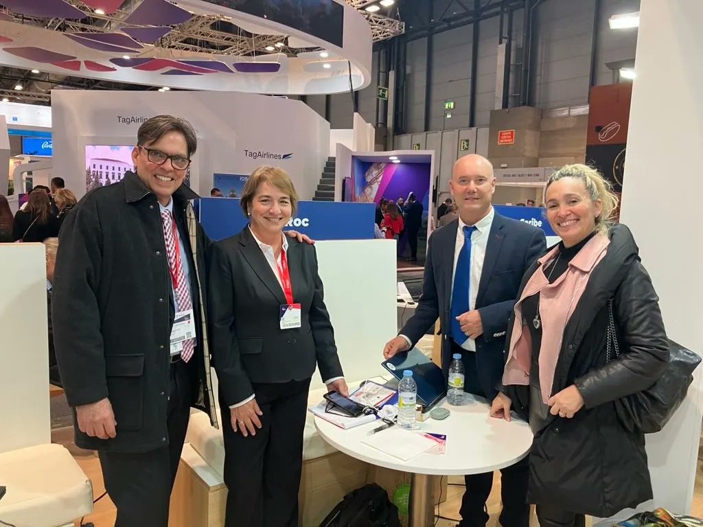 🔝Presentes en <a href="/fitur_madrid/">FITUR</a>
#equipoRoc🇨🇺