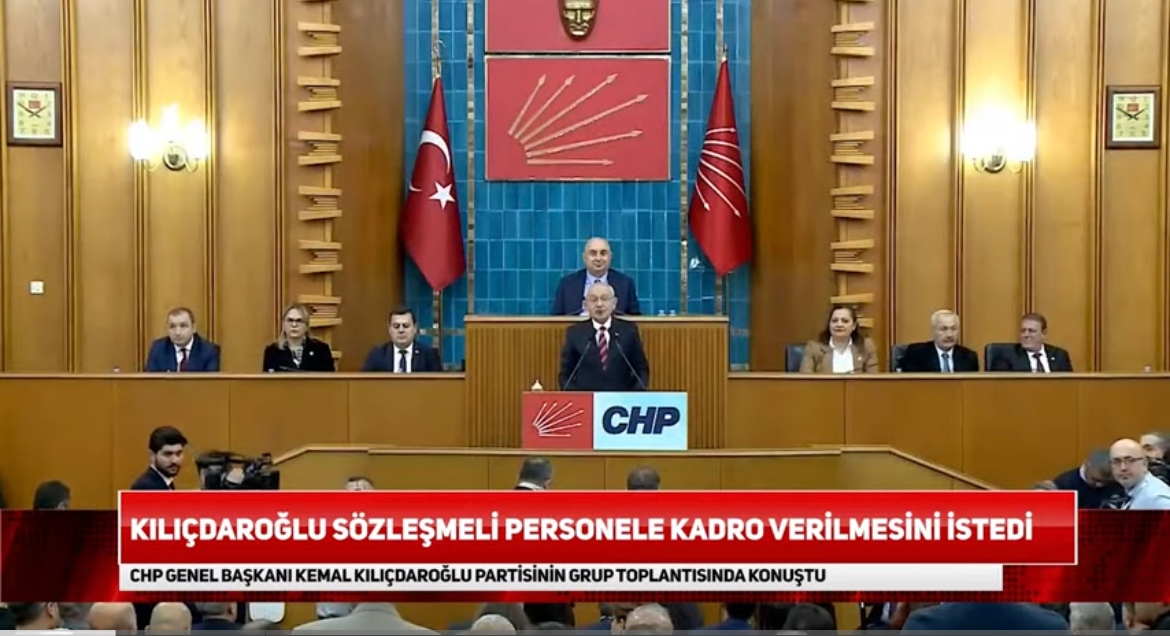Sayın Genel Başkanımızın mücadelesiyle yurttaşlarımızın bir sorunu daha çözüldü. Kamu çalışanlarımızın tüm sorunlarının kalıcı çözümüne ise çok az kaldı... #TeşekkürlerKılıçdaroğlu