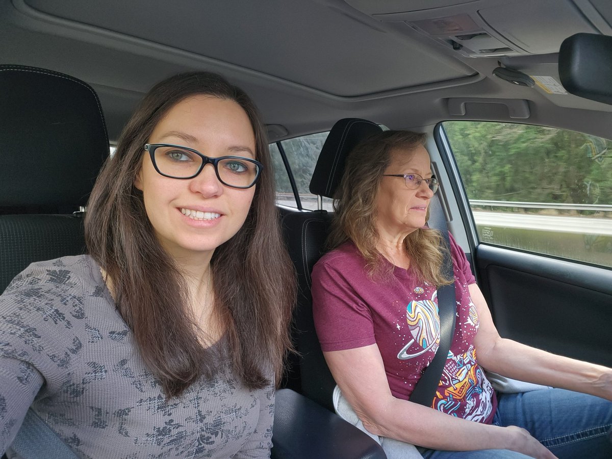 MTGNerdGirl tweet media