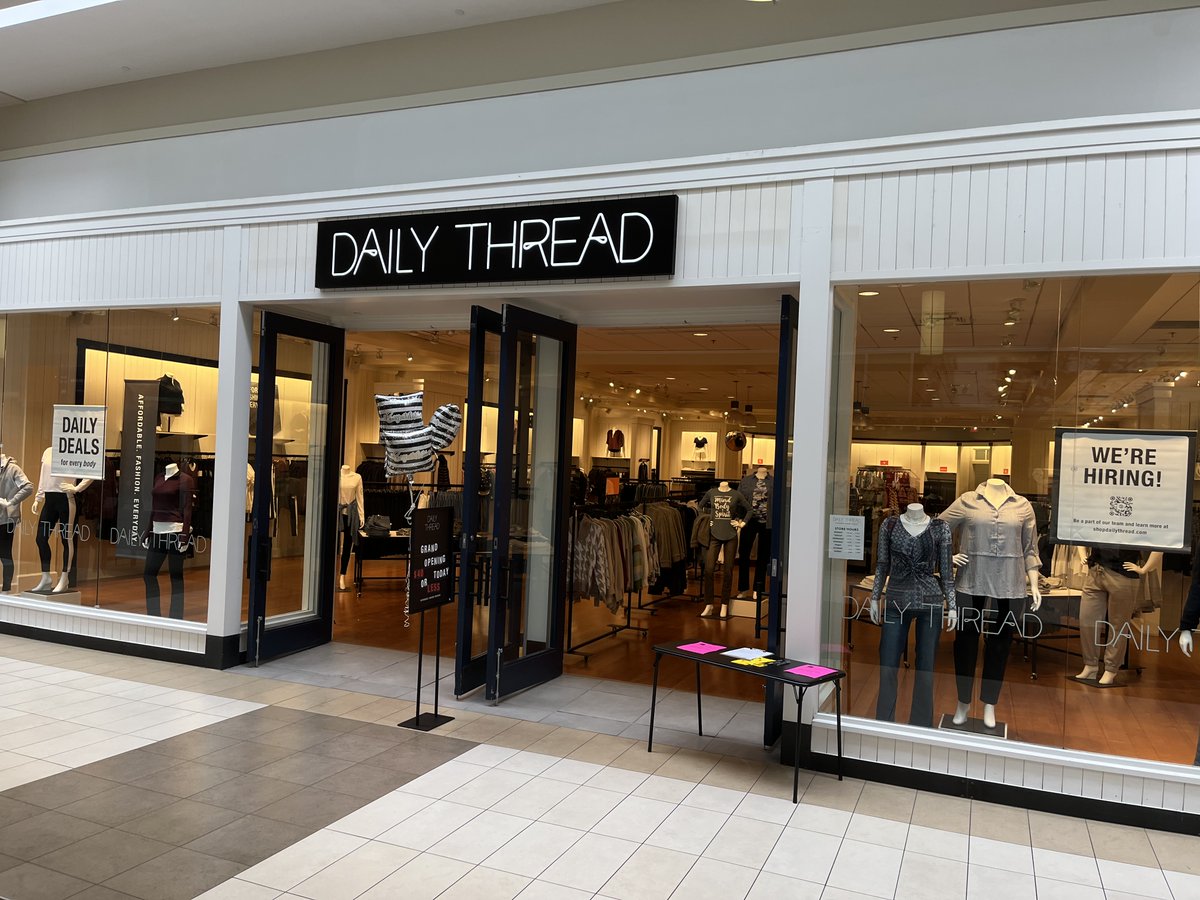 ShopEastTowne's tweet photo. Daily Thread is NOW OPEN at East Towne!! 🛍️ 🎉 You can get one of their cozy knit blankets FREE with a $50 purchase, so check out their trendy fashion at amazing prices across from rue21!
https://t.co/S8bijuuI2Q
#Madison https://t.co/isYP9szAms