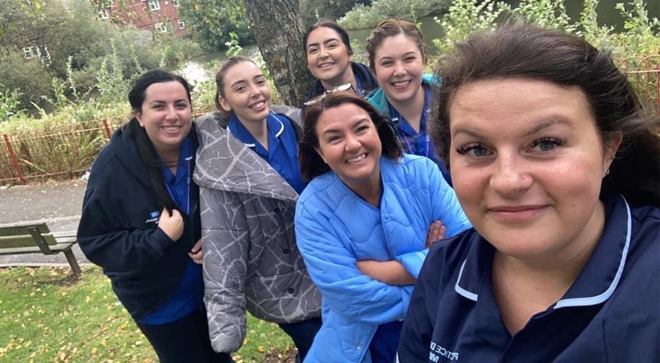SONHSPreceptor's tweet photo. Muffin magic here today π§
Yes you heard that right!
Muffin magic!
To win a box of delightful muffins my preceptees had to enter a photo competition and here are some of todays marvellous entryβs π
#LetThemEatCake #MuffinMagic #LotsOfSmiles #Preceptorship #DaisyBadge https://t.co/28fnOLNUzQ