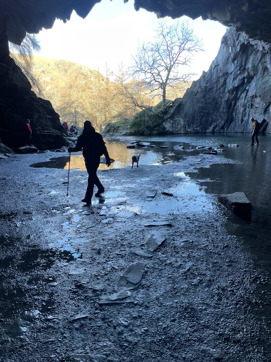 Had a cheeky day off today and went to The Lakes with a mate and his dog. What a stunning day. So lucky being self employed and just able to go. 👍