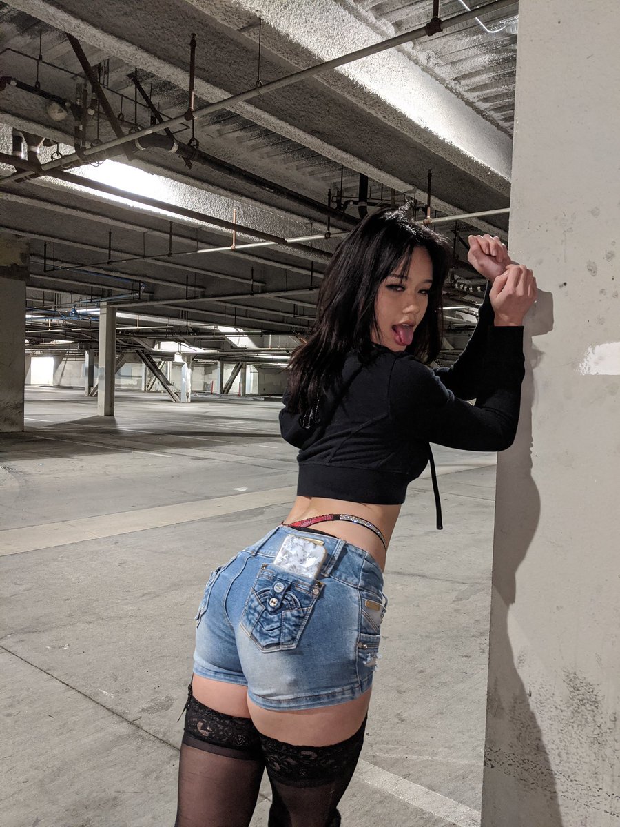 Nyachty / $5 NSFW FANSLY on Twitter: "Wanna go on a date?"