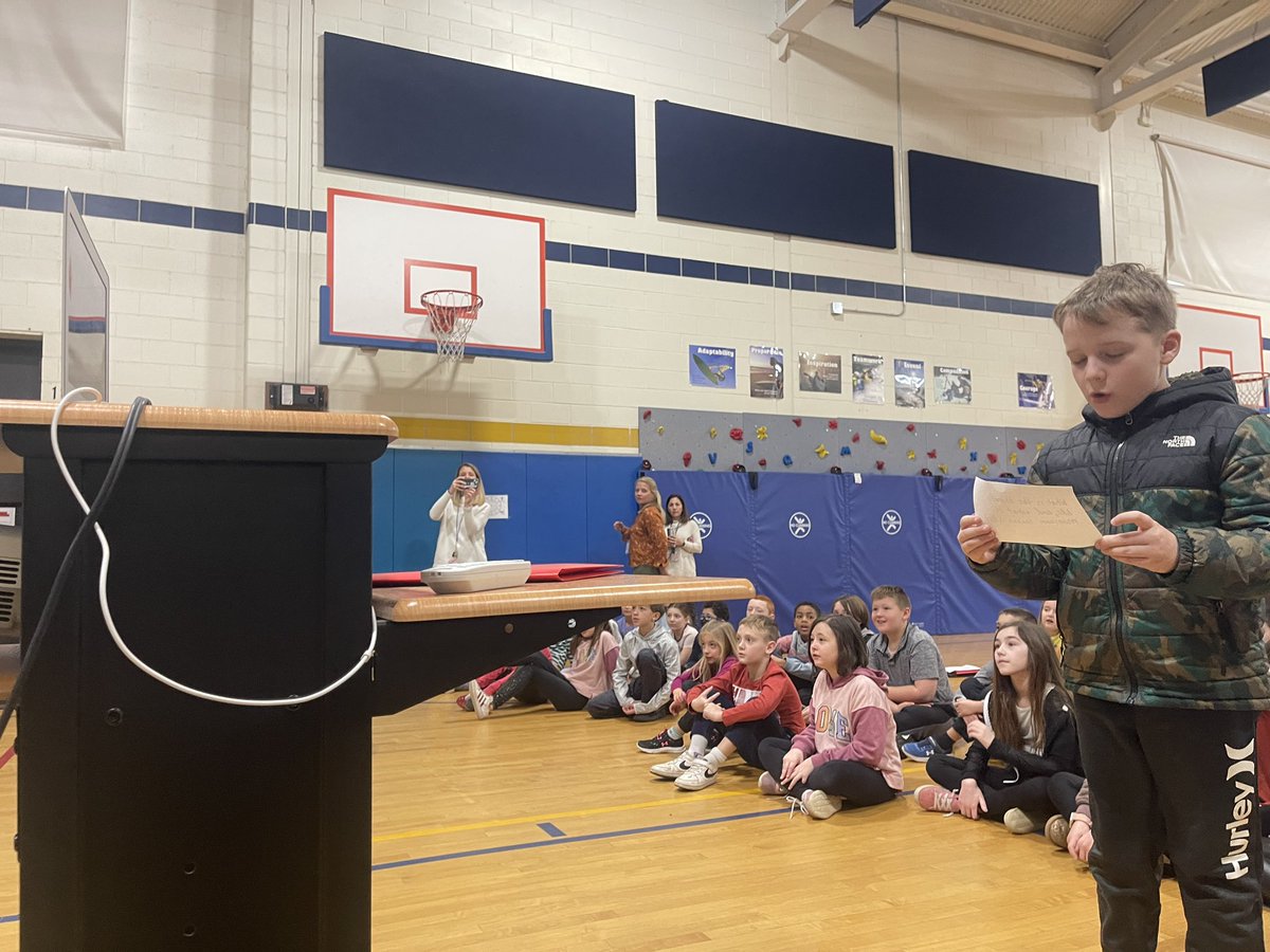 MsLeeHubbard's tweet photo. Ss worked together to generate questions to ask during the interview. We are incredibly grateful to Mr. Abhishek for this meaningful and authentic learning opportunity. #EnhancingTheStudentExperience #DevelopingARamseyGraduate @Hubbard_School https://t.co/FmfwJnpiao