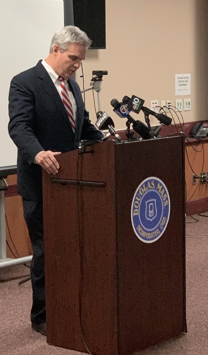 Douglas MA Police tweet media
