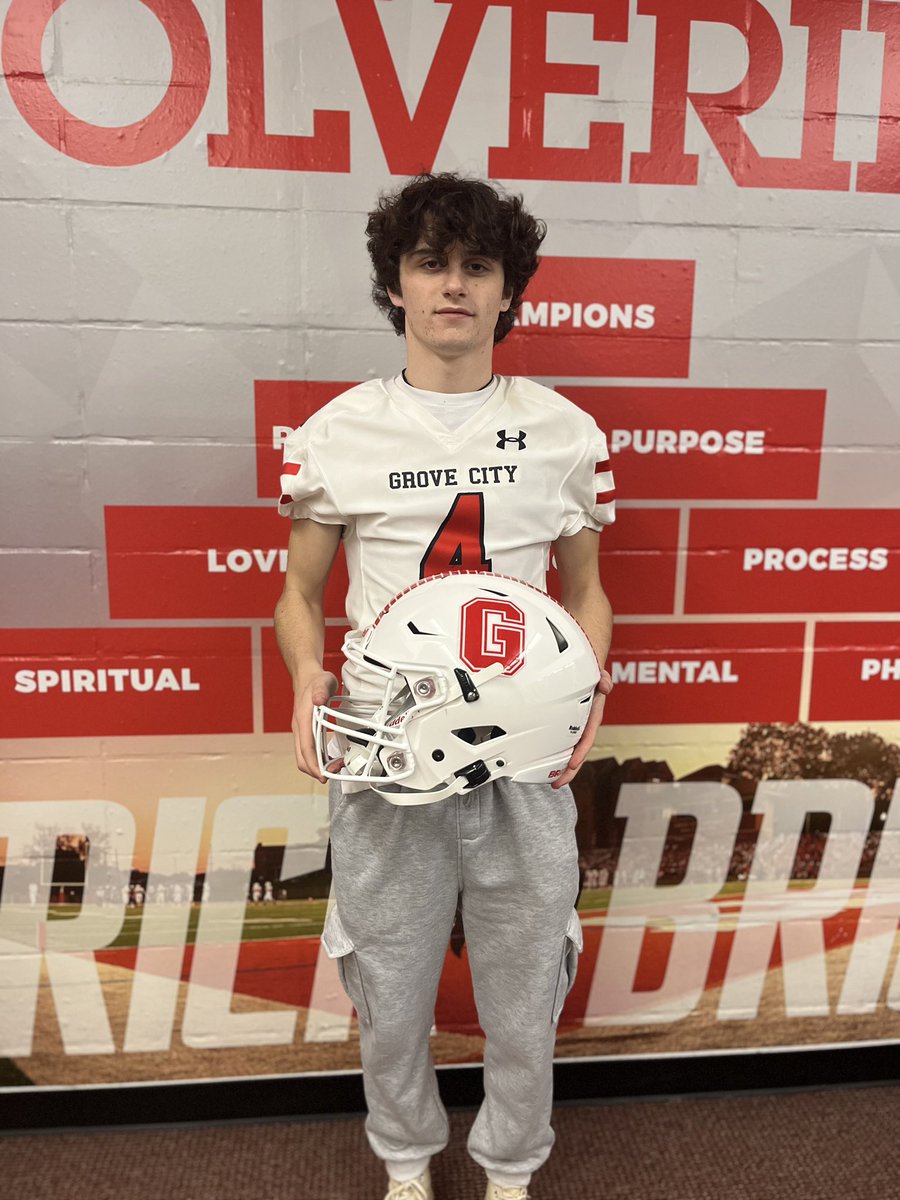 radovanic_marty's tweet photo. Great visit today with @GCC_FB. Thank you @CoachBaney for having me out to campus. #BrickByBrickGCC #440forever https://t.co/dAHO5Y16l0