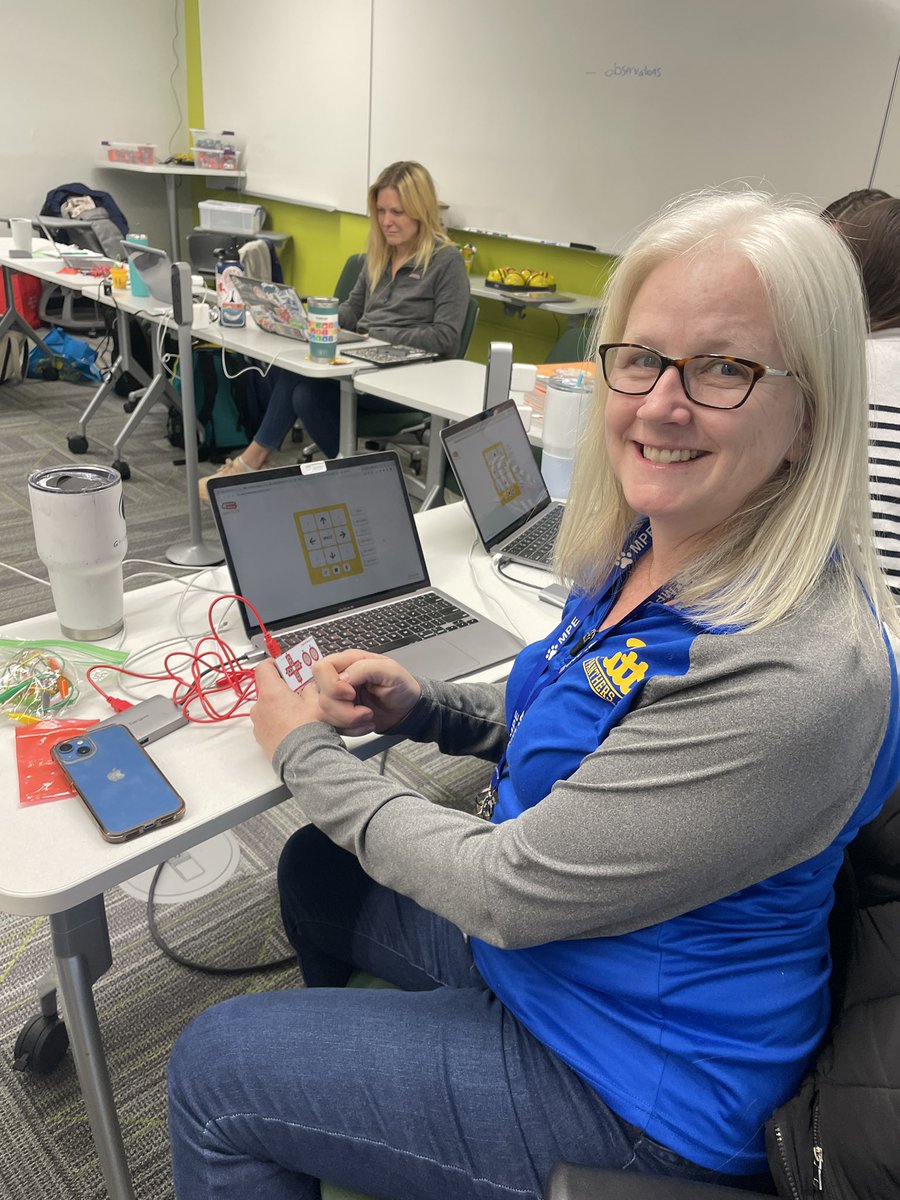 Dani DeGraw tweet media