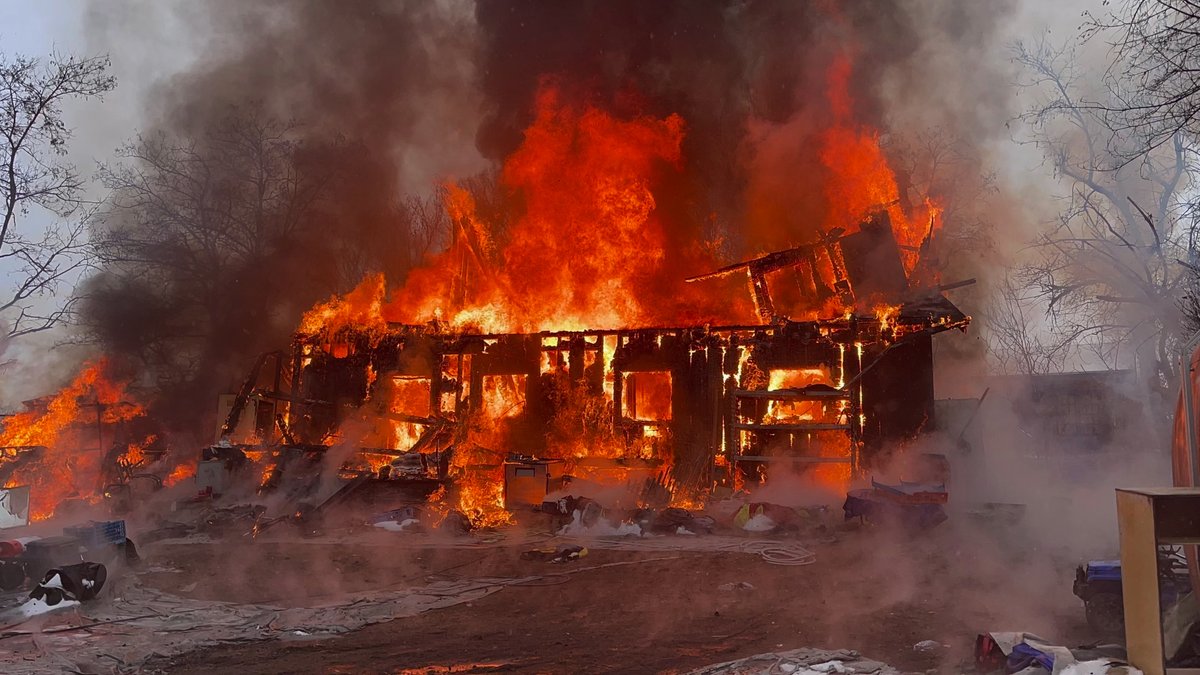 Android Jones tweet media