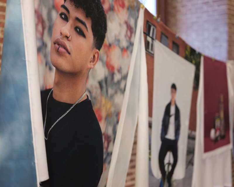 radio3_rne's tweet photo. 📸Paseamos por la exposición 'Soy adolescente, ¿y qué más?' de la fotógrafa hispano brasileña @angelicadass. Nos acerca a una de las etapas más complejas de nuestra existencia y lo hace buscando la comprensión sin condicionamientos.
🔊 @EfectoDopplerR3 https://t.co/TEDmeIVr6J https://t.co/sEYV384UfQ