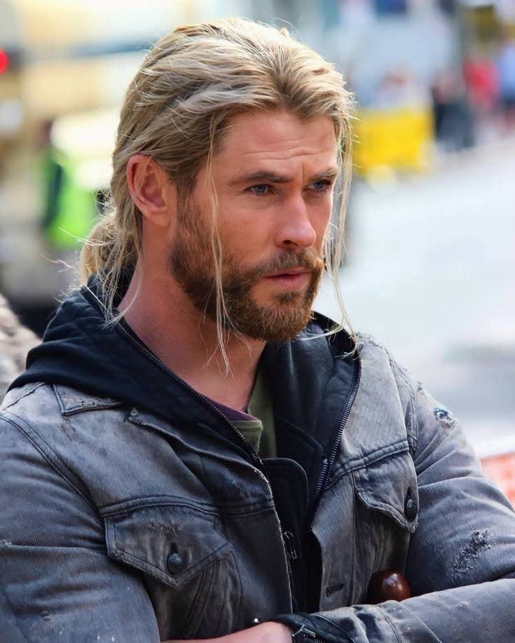 Thor ⚡ tweet media