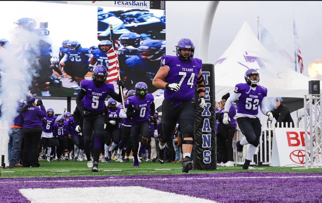 After a great talk with @_CoachMartinez_ I’m blessed to receive an offer from Tarleton state University @RecruitEastside @RivalsNick @247recruiting
