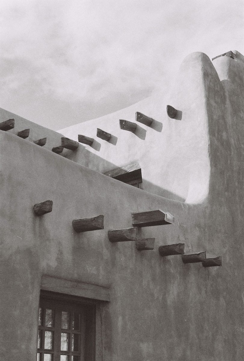 jacobshije's tweet photo. O’ga P’ogeh / Santa Fe, NM on 35mm film. 📸🎞️ https://t.co/ZwrQ13C0UJ