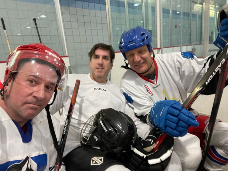 Goal!!! Congrats to PS 184M Principal Jeremy Kabinoff for teaming up with our Make It Happen! author and NY Rangers great Stéphane Matteau to help kids develop the skills necessary to achieve their own goals in life! <a href="/NYCSchools/">NYC Public Schools</a> @PS184M