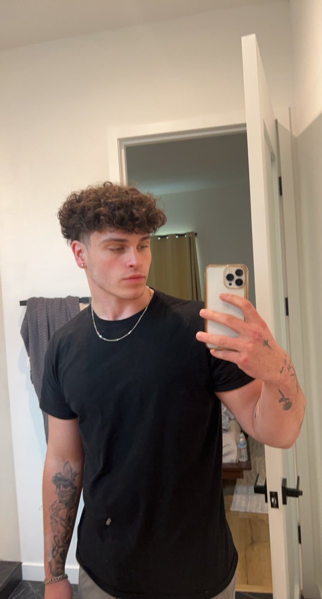 Alpha Connor On Twitter Rolled Out Of Bed Looking Like This Hbu 