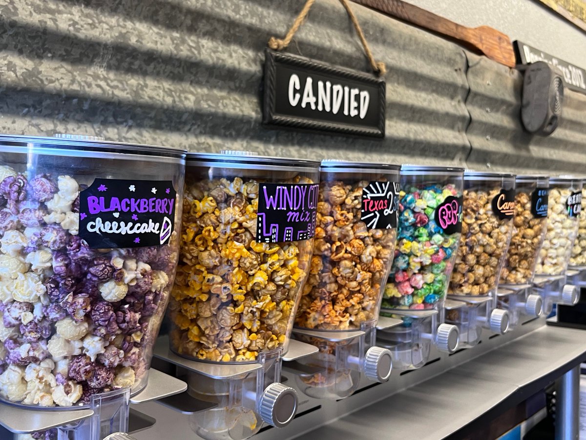 6NewsCTX's tweet photo. POP! #CornUtopia is celebrating National Popcorn Day! The small business is located in #HarkerHeights with so many flavors to choose from! Tune in at 5 as Reporter Sydney Dishon pops in with more information. πΏ https://t.co/VwTchgUlUz