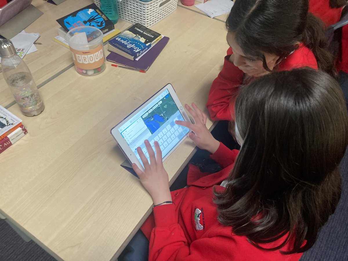 We have also looked at using maps to support our learning in our ‘America’s’ topic! Here we are using Google maps and street view to find out what Florida really looks like today. <a href="/MonksAbbeySch/">Monks Abbey</a>