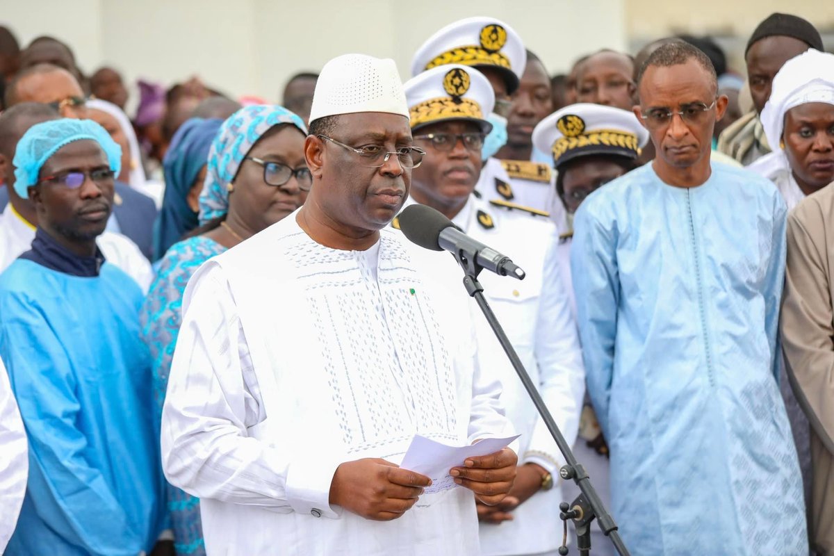 infoss15's tweet photo. PRESIDENTIELLE 2024 : LA CANDIDATURE DU PRESIDENT MACKY SALL EST BIEN VALABLE ET RECEVABLE (PAR DIALLO BEAUVAIS)

https://t.co/ox2K9W7RgN https://t.co/PPyIPLm2Zx