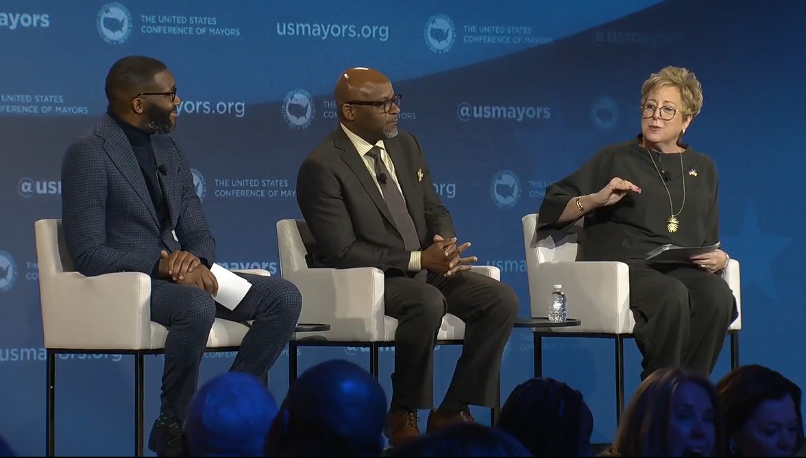 Thank you to @usmayors for the opportunity to join Mayor @randallwoodfin and @MayorHancock for a panel on cross-sector collaboration at #MayorsDC23! Enjoyed the great discussion about building solutions that last by bringing more voices to the table.