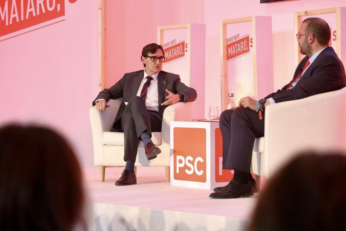 🌹En <a href="/DBotePaz/">David Bote Paz</a> ha fet de Mataró una ciutat amb ambició, que sempre vol avançar. Avui hem dialogat sobre el seu municipi, sobre les preocupacions de la gent i la importància de tenir unes institucions ben dotades per protegir els veïns i veïnes. Tens tot el meu suport, alcalde!