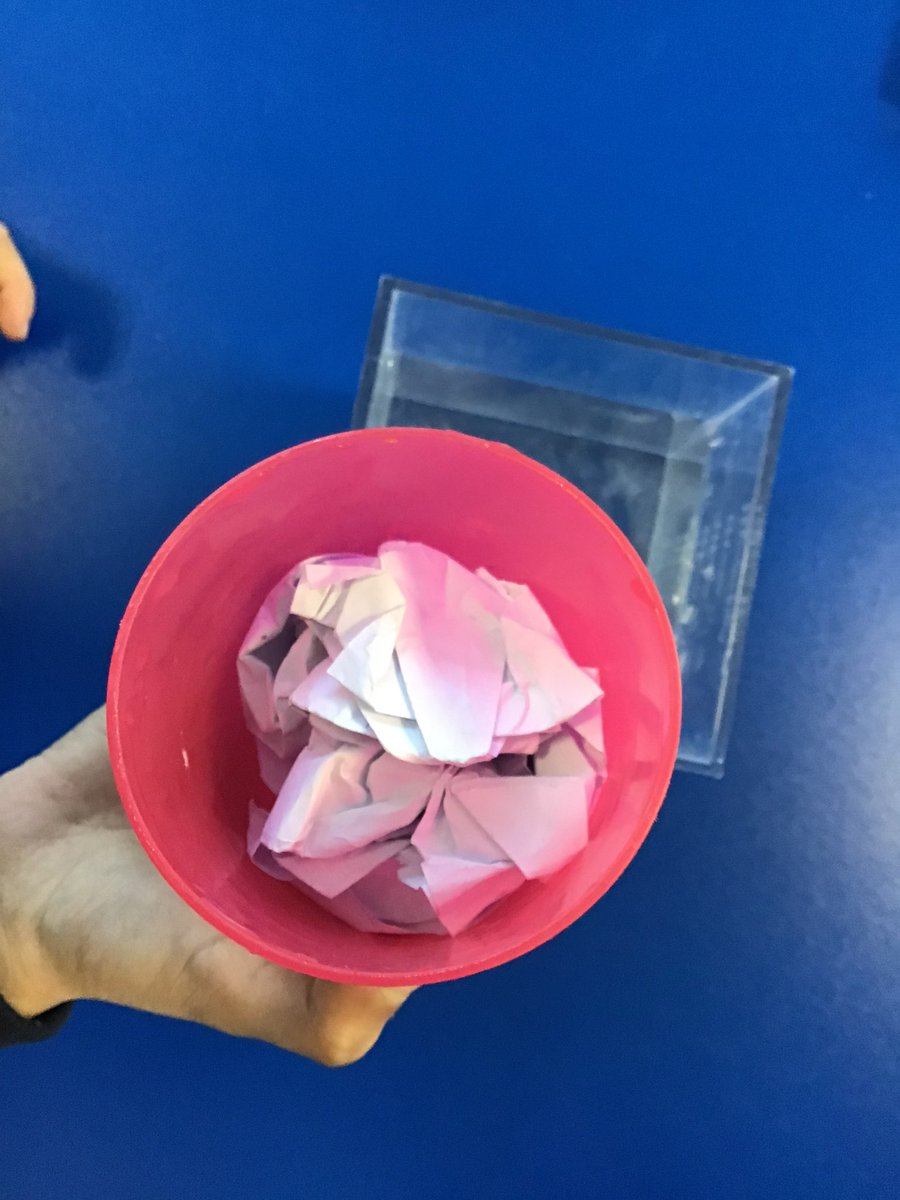 SomersHeath4's tweet photo. Investigating the mysterious properties of gases! Lots of questions explored today such as ‘Why doesn’t the paper get wet?’ And ‘Why does a fully inflated balloon weigh the same as an empty one?’ https://t.co/cWvEfkkde6
