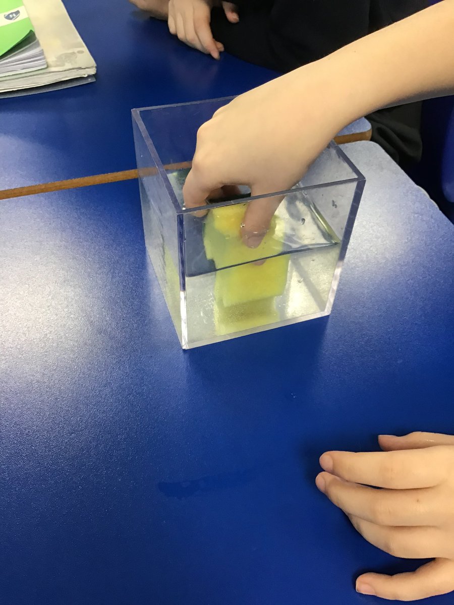 SomersHeath4's tweet photo. Investigating the mysterious properties of gases! Lots of questions explored today such as ‘Why doesn’t the paper get wet?’ And ‘Why does a fully inflated balloon weigh the same as an empty one?’ https://t.co/cWvEfkkde6