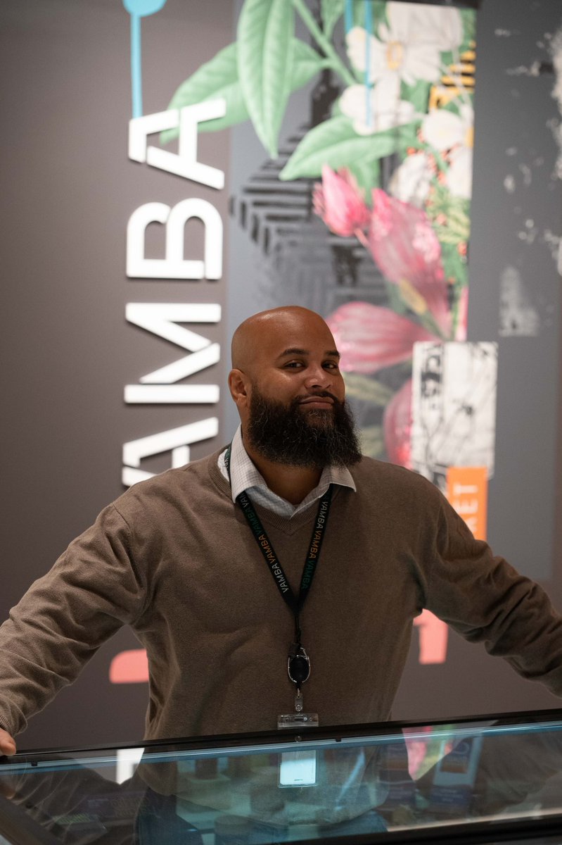 If you know Yamba Market Co-Founder Sieh Samura then you know you'll always get a "warm welcome" when you walk in the door. You're always welcome in the Yamba family. 💚