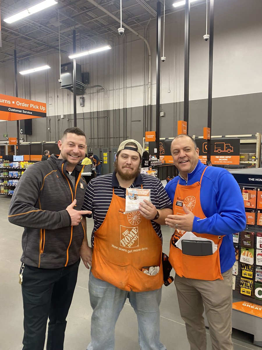 MichaelDunneTHD (@michaeldunnethd) on Twitter photo Andrew is an amazing associate always doing the right thing at 0154 Sandy Springs. Getting our store ready for Spring and Making a Difference within Garden every single day! <a href="/MarkCoxHD/">Mark Cox</a> <a href="/philp_scott/">Scott Philp</a> <a href="/mlindsey1223/">Mandy Henry</a> Andrew is an amazing associate always doing the right thing at 0154 Sandy Springs. Getting our store ready for Spring and Making a Difference within Garden every single day! <a href="/MarkCoxHD/">Mark Cox</a> <a href="/philp_scott/">Scott Philp</a> <a href="/mlindsey1223/">Mandy Henry</a>