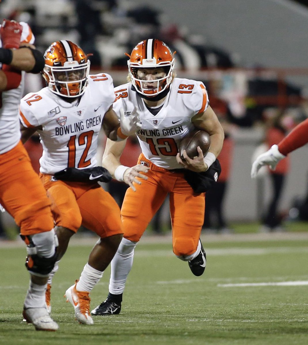 danny_inglis10's tweet photo. After a good conversation with @CoachBayer_ I’m blessed to receive an offer from Bowling Green University @BG_Football https://t.co/zFfUxximEj