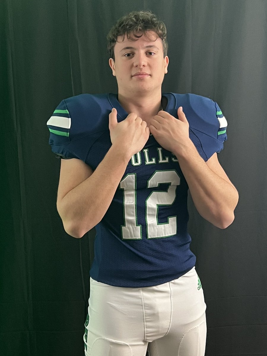 ZanderHernand12's tweet photo. After a great campus visit with @CoachMcGonagle @CoachPopino @CoachSqualli  I am honored to announce that I have received an offer from Endicott College. I am blessed to have this opportunity to advance my academic and athletic career @EndicottFB https://t.co/jhKXWJqqcF