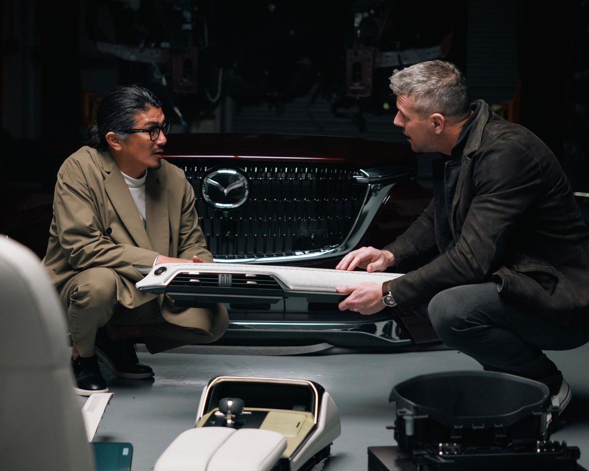 AntAnstead's tweet photo. Please RT
I got to be a part of building Mazda’s future. Their most powerful vehicle ever! Watch episode two of Mazda CX-90 Unboxed and watch me put their 3-row SUV through its paces. #MazdaCX90 #MazdaPartner
@MazdaUSA https://t.co/pAJw6gpu3i https://t.co/aTNTLl5PiF