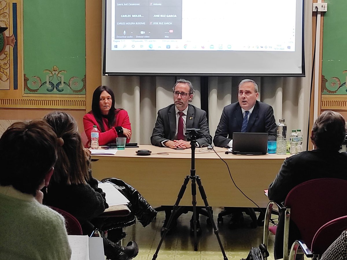 El Col•legi d’Advocats de Vic ha acollit aquesta tarda la interessant Jornada de Dret Concursal "La segona oportunitat a la llum de la darrera reforma operada per la Llei 16/2022, de 5 de setembre", a càrrec de l’advocat i professor Ramon Morral Soldevila.