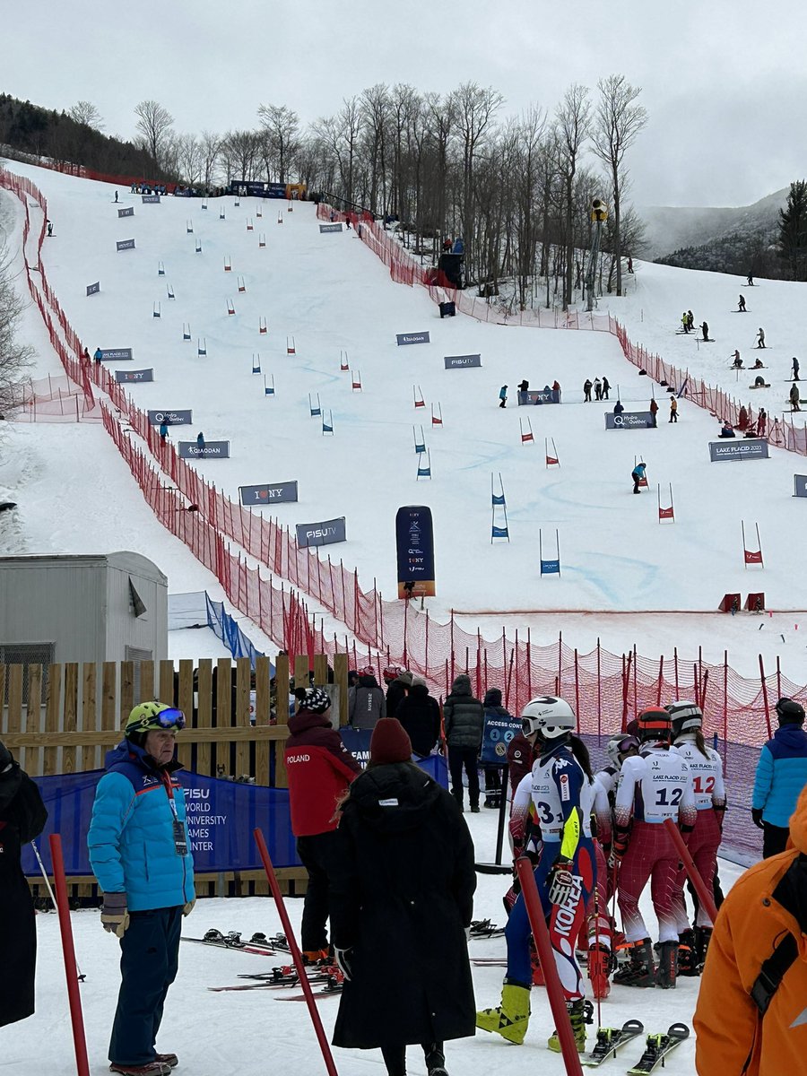 SShergold76's tweet photo. Brilliant morning @SkiWhiteface for @LakePlacid2023 Mixed Team Parallel Slalom โท๏ธโท๏ธ Congrats to Sweden โฆ and the commentary team ๐ ๐ค @FISU #welcomeworld https://t.co/V6BJJKt21I