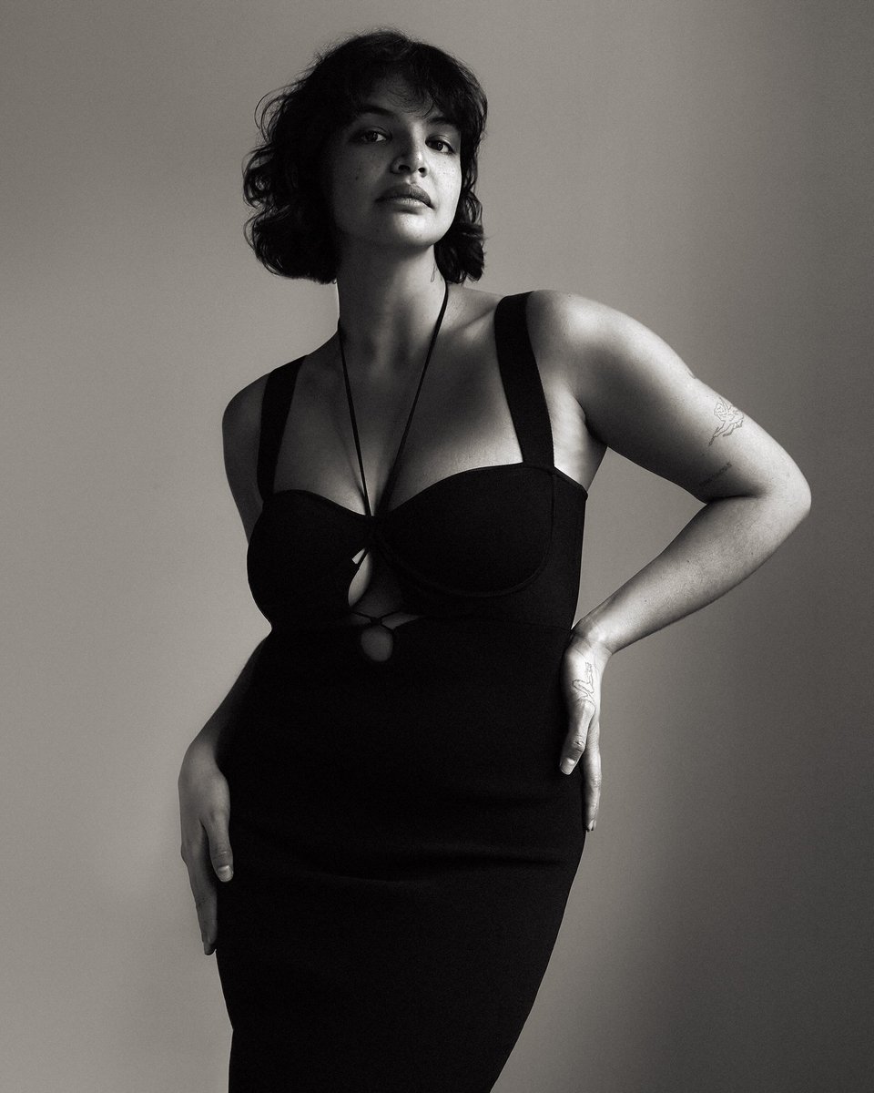 Channeling 90s Monica Bellucci with Emma Breschi 🤍 

It’s been a minute since we last shot but such a joy to be reunited. 

#portrait #blackandwhite #portraitphotography