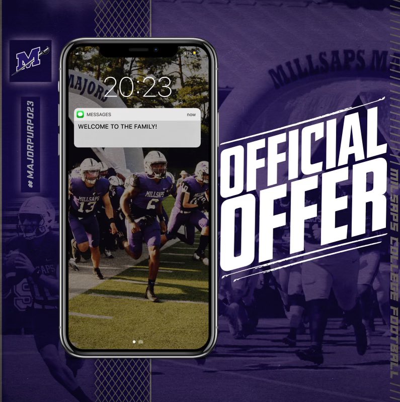 After an great conversation with @CoachColeBerry1 I’m blessed to receive an offer from @MajorsFootball! 🟣⚪️ #LetsWork @CoachTSitton @recruitrusk