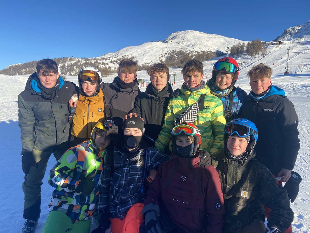 Ysgol Gymraeg Bro Morgannwg- Sgïo tweet media