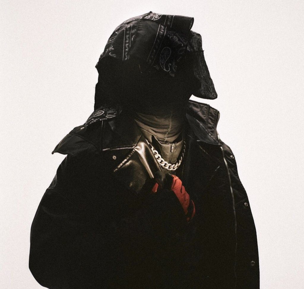 🚨ZIAK VIENT D’ANNONCÉ UN ALBUM ! « CHROME »

Il sortira le 24 Février !

Premier extrait « MÊME PAS UN GRINCEMENT » dispo à minuit !