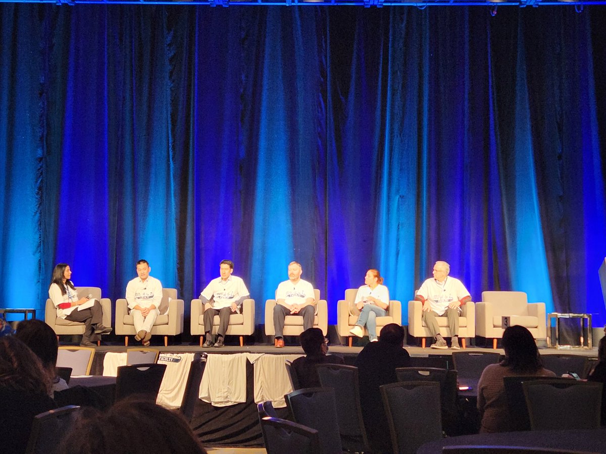 Panel of #IBD experts debating #crohnsdisease management A to Z at #cccongress2023 @CrohnsColitisFn. Lots to learn, don't miss it!