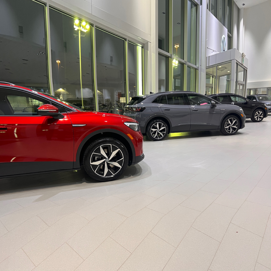HbviewVW's tweet photo. Looking for a premium #SUV experience? The 2023 ID.4 is ready when you are.
.
#2023ID4 #SUVW #NewCars #Toronto #HumberviewVW #HVW #TheHumberviewGroup #DriveHG https://t.co/NOMUmxpFXh