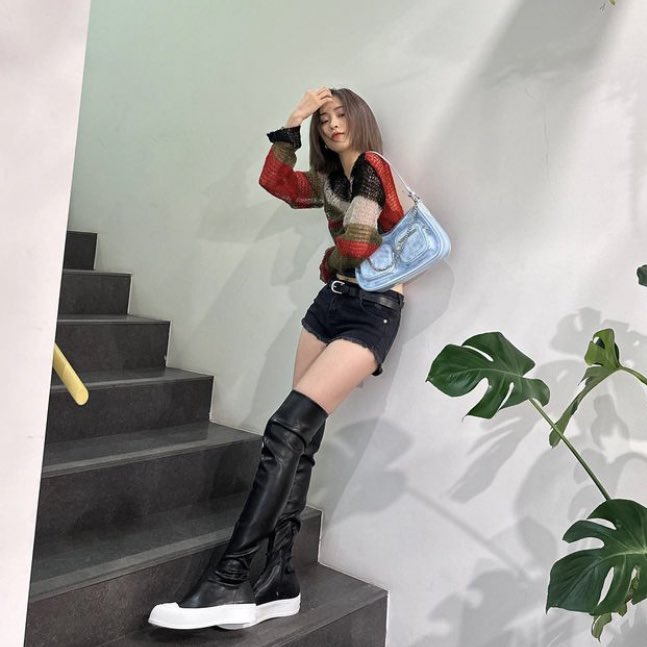 hello! my account is dedicated to shin ryujin from itzy <a href="/ITZYofficial/">ITZY</a> ❤︎ i’m posting daily content, such as pictures, videos, edits, threads etc. follow me if you want to stay updated with ryujin and other members aswell. please like and rt this to spread, thank you #ryujin :)