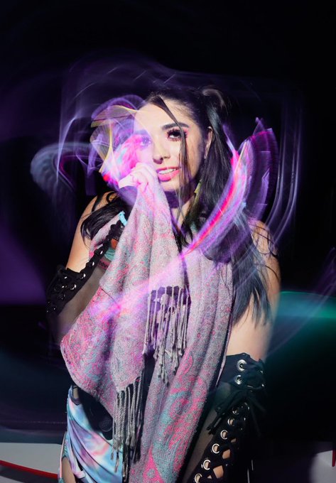 Just dropped a new #FutureBass mix! 🦋 https://t.co/VIKcENRazt<a href="/tag/futurebass"class="tags">#FutureBass</a>