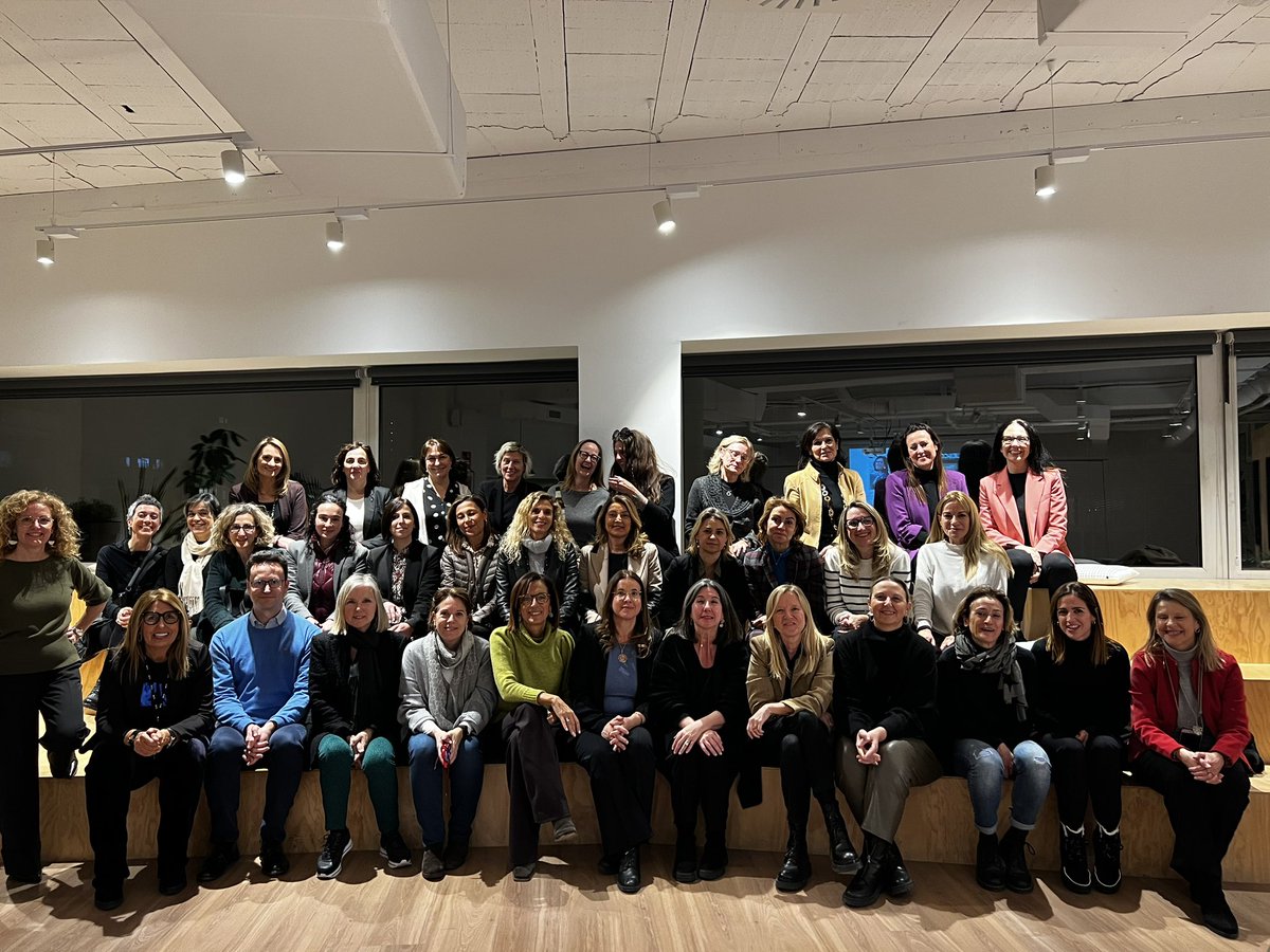 Montse Barceló Riera (@montse_barcelo) on Twitter photo Vuelven los afterwork #EjeCon en #Barcelona con FoodxThought. Que gusto oir a #MuntsaDachs #TodasSomosDiosas #Poblenou <a href="/andipeters/">Andi Peters</a> <a href="/ElenaFloresGuri/">elena flores guri</a> <a href="/Agatagg/">Agata Gelabertó</a> <a href="/TeresaNiubo/">Teresa Niubó</a> <a href="/GemmaSiso/">Gemma Sisó</a> <a href="/gpnoguera/">Gemma Noguera</a> <a href="/MercMart1/">Mercè Martí</a> <a href="/EvaVilaMassanas/">Eva Vila-Massanas</a> <a href="/Nus17_BCN/">Ana Suarez</a> <a href="/RueOlga/">Olga Rue Claros</a> Vuelven los afterwork #EjeCon en #Barcelona con FoodxThought. Que gusto oir a #MuntsaDachs #TodasSomosDiosas #Poblenou <a href="/andipeters/">Andi Peters</a> <a href="/ElenaFloresGuri/">elena flores guri</a> <a href="/Agatagg/">Agata Gelabertó</a> <a href="/TeresaNiubo/">Teresa Niubó</a> <a href="/GemmaSiso/">Gemma Sisó</a> <a href="/gpnoguera/">Gemma Noguera</a> <a href="/MercMart1/">Mercè Martí</a> <a href="/EvaVilaMassanas/">Eva Vila-Massanas</a> <a href="/Nus17_BCN/">Ana Suarez</a> <a href="/RueOlga/">Olga Rue Claros</a>